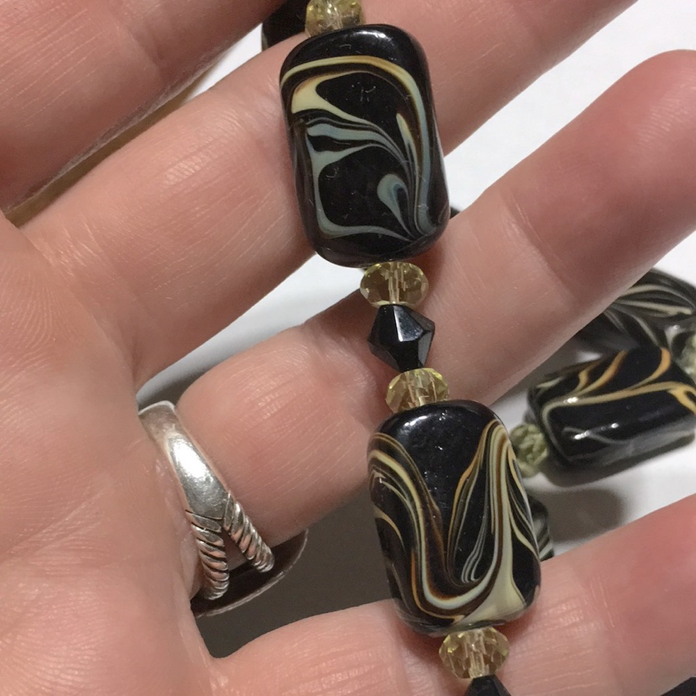 Handmade OOAK vintage Glass black bead 18 necklace - Picture 6 of 16